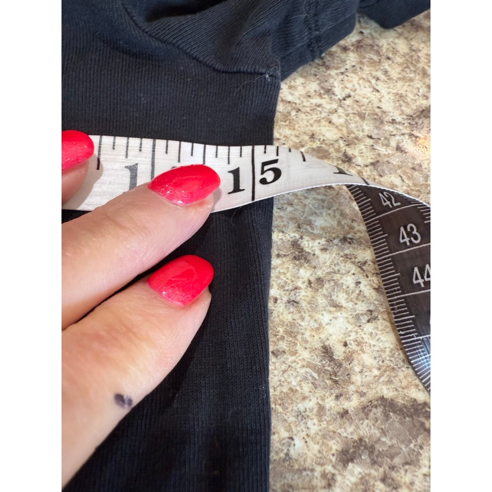 J.Crew Black V-Neck Fitted Short Sleeve T-Shirt - Medium - Picture 5 of 9